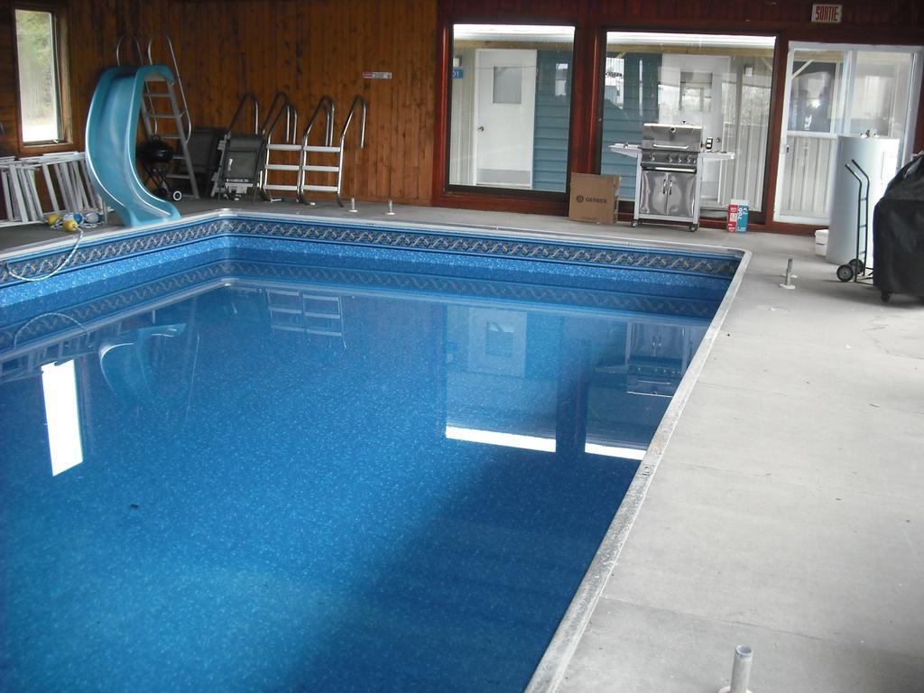 Motel de l'anse Port-Daniel Extérieur photo