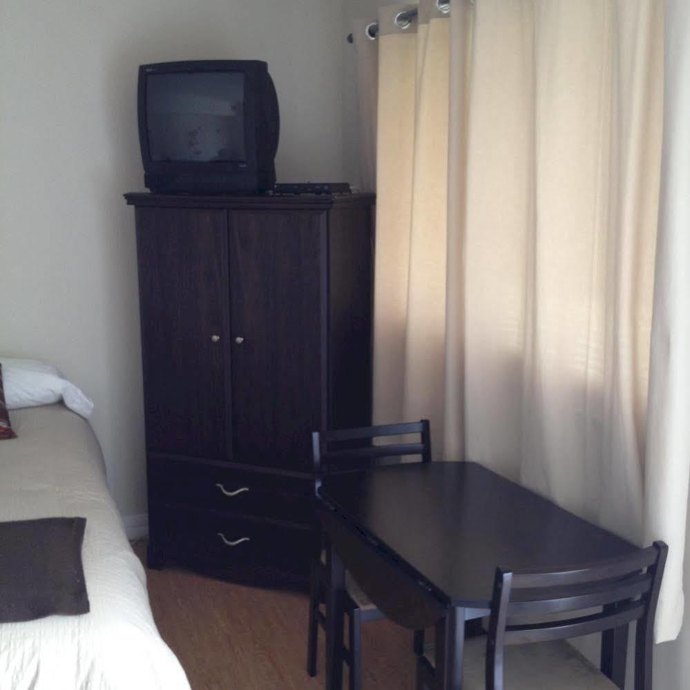 Motel de l'anse Port-Daniel Extérieur photo